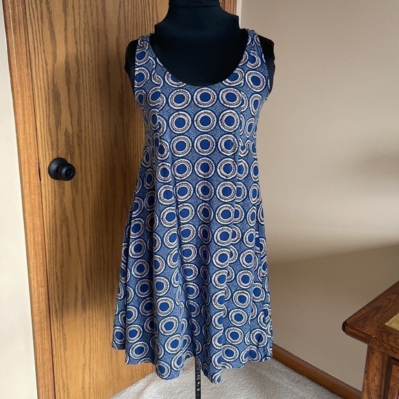 H and M Geometric Pattern Scoop Neck A Line Dress Blue White Gold Size 2 - Picture 12 of 12